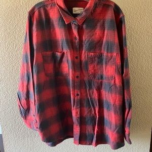 XXL plaid red button up shirt- perfect for autumn!